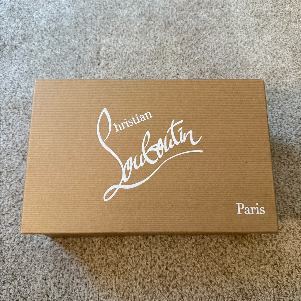 Christian Louboutin SO KATES size: 8.5